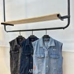 وست جین - تصویر 2